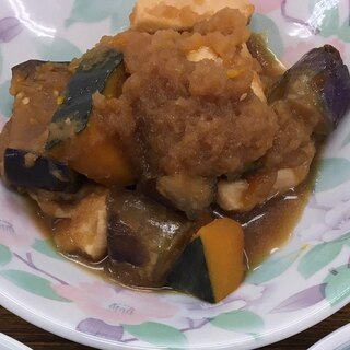 鶏肉とかぼちゃとナスのおろし煮